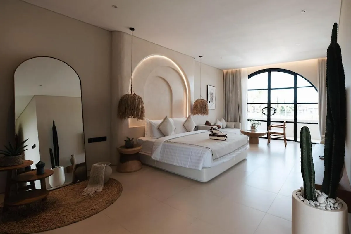 Brand New Exquisite Luxury 5 Bedroom Villa Umalas Kerobokan